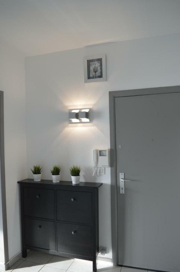 Residentie Paola Apartment Oostende Bagian luar foto